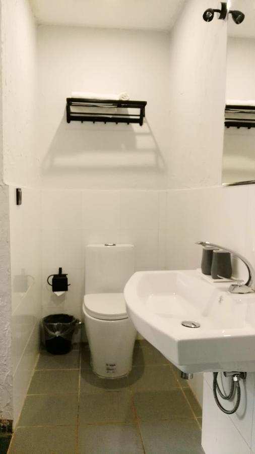 Hidden Hotel 大理市 エクステリア 写真